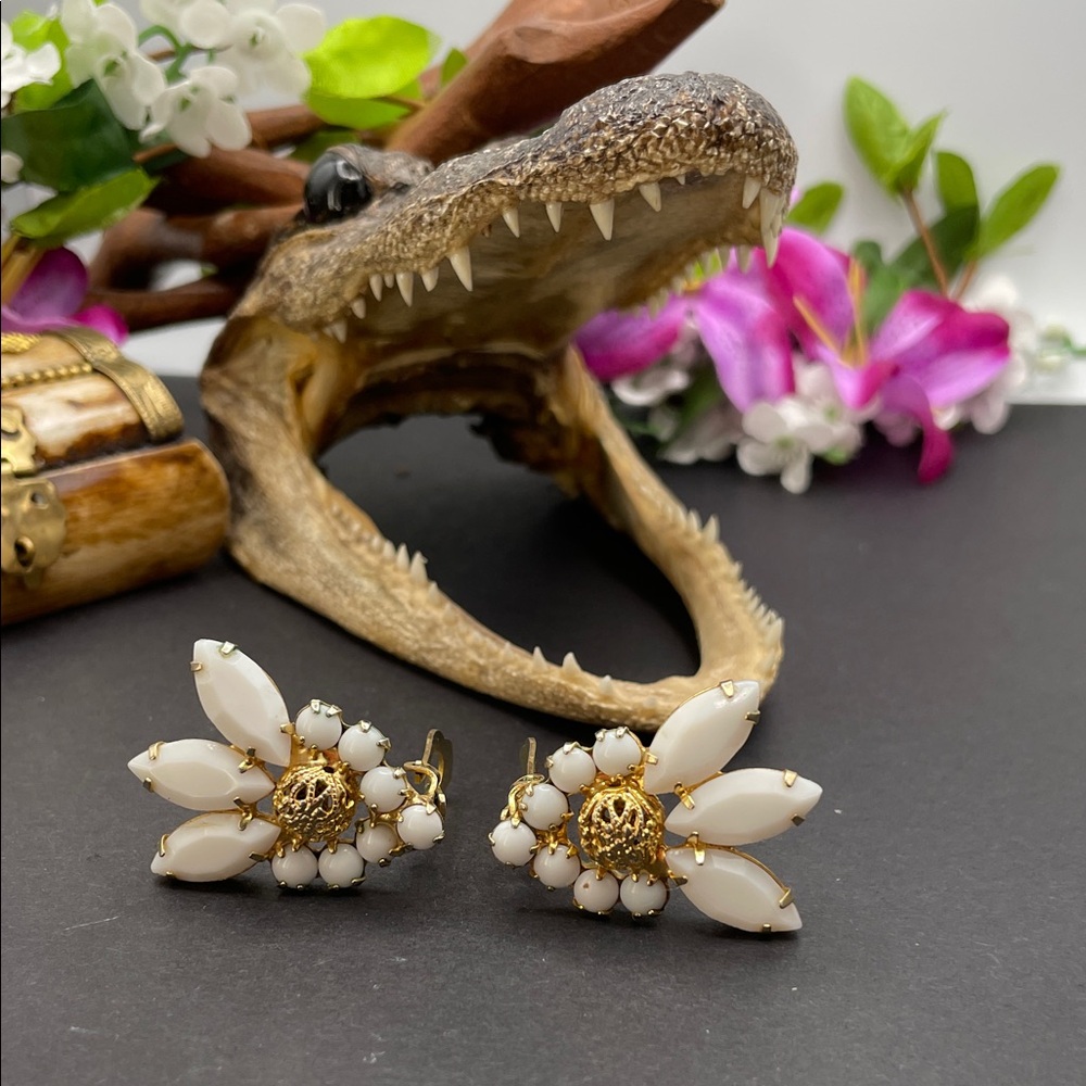 Juliana milk glass filigree clip earrings vintage verified